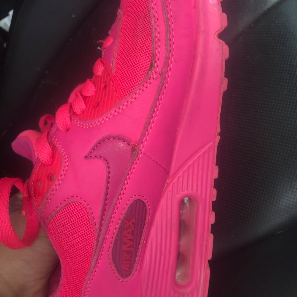 Sold - Picture 3 of 3